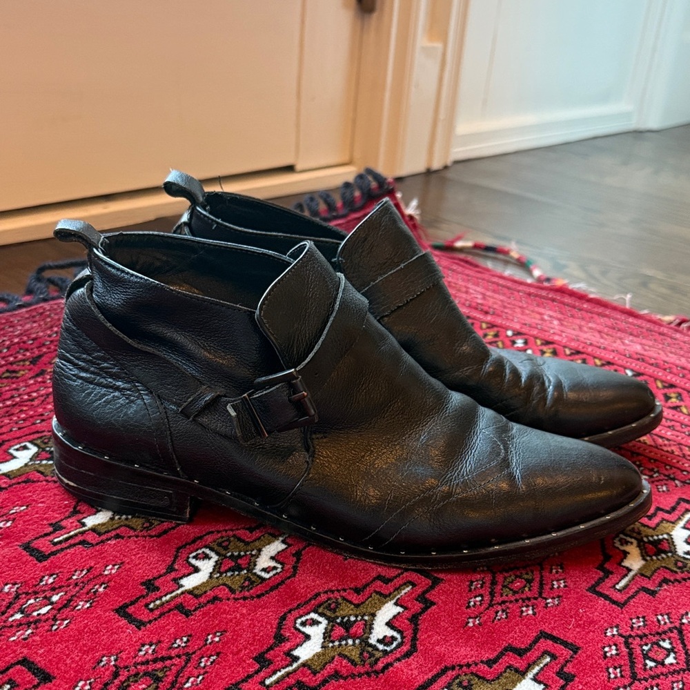 Freda Salvador Black Leather Shoes